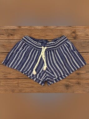 Roxy shorts